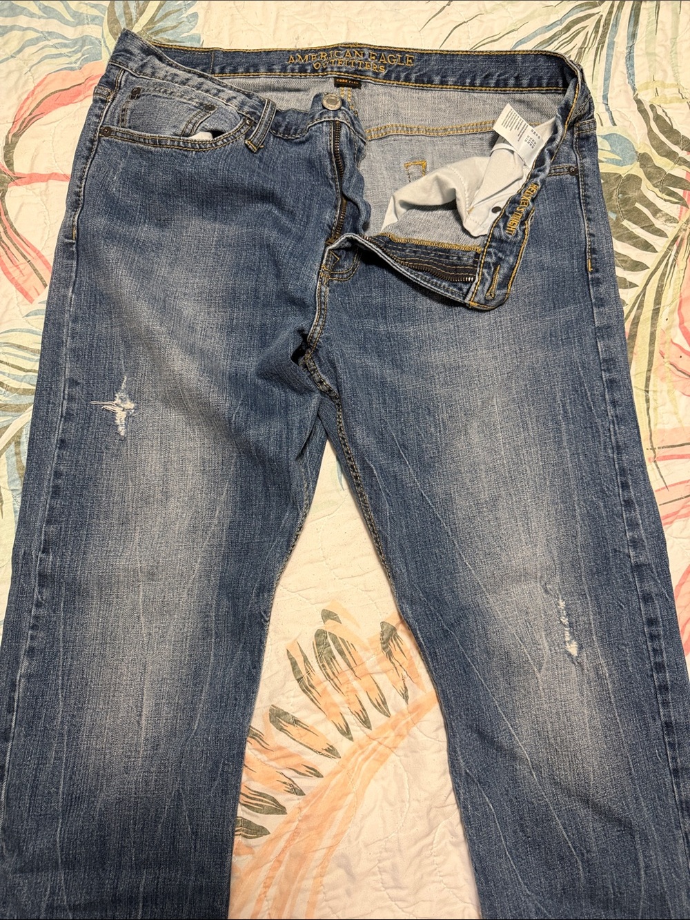 American Eagle Outfitters Distressed Medium Blue Straight Jeans